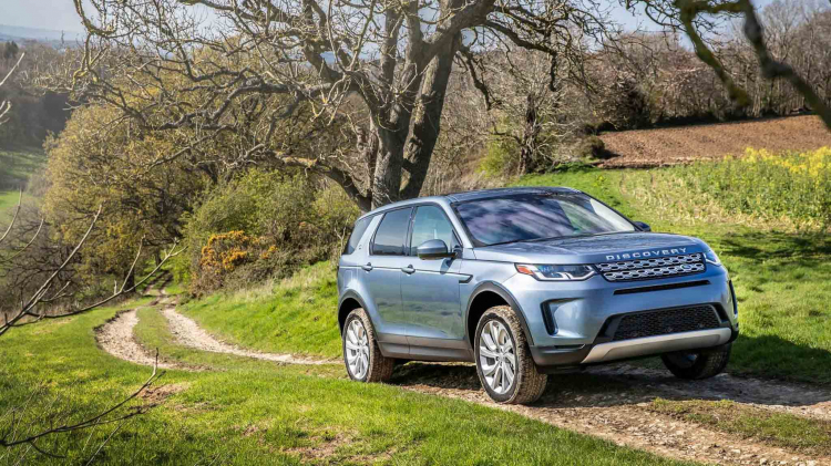 Land Rover Discovery Sport mới ra mắt; có thêm tùy chọn động cơ mild hybrid