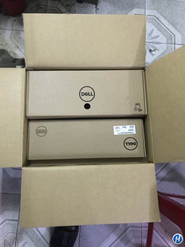 Nhờ anh @giuvung tìm máy laptop