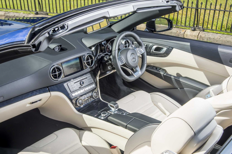 Mercedes-AMG sẽ ngừng sản xuất dòng mui trần SL 63 vào tuần tới