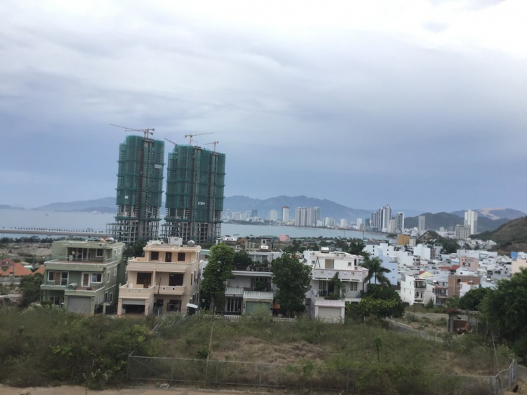 Lô cặp khu Hòn Xện, Vĩnh Hoà, Nha Trang