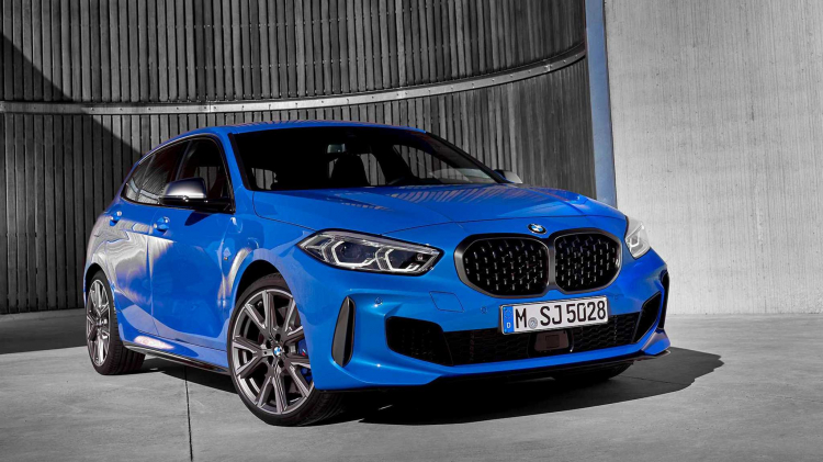 BMW giới thiệu 1 Series thế hệ mới: Thiết kế giống X2; sử dụng dẫn động cầu trước và bốn bánh BMW giới thiệu 1 Series thế hệ mới: Thiết kế giống X2; sử dụng dẫn động cầu trước và bốn bánh