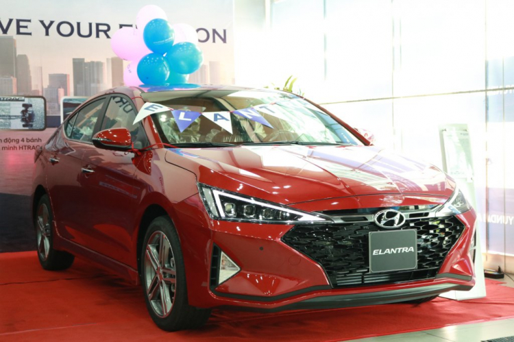 Hyundai Elantra facelift 2019 nhìn thôi là đã thấy thích rồi