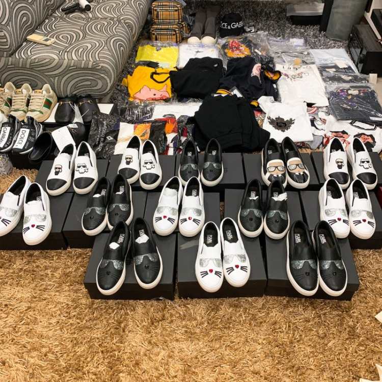 Thái Dương Authentic-Chuyên Bán Đồ Hiệu Gucci Fendi Dolce Hermes Givenchy LV Balenciaga,Saint,Ds v.v Thái Dương Authentic-Chuyên Bán Đồ Hiệu Gucci Fendi Dolce Hermes Givenchy LV Balenciaga,Saint,Ds v.v