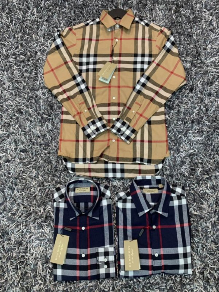 Thái Dương Authentic-Chuyên Bán Đồ Hiệu Gucci Fendi Dolce Hermes Givenchy LV Balenciaga,Saint,Ds v.v Thái Dương Authentic-Chuyên Bán Đồ Hiệu Gucci Fendi Dolce Hermes Givenchy LV Balenciaga,Saint,Ds v.v