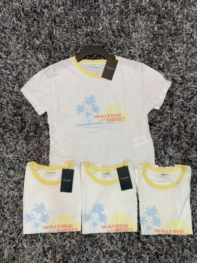 Thái Dương Authentic-Chuyên Bán Đồ Hiệu Gucci Fendi Dolce Hermes Givenchy LV Balenciaga,Saint,Ds v.v Thái Dương Authentic-Chuyên Bán Đồ Hiệu Gucci Fendi Dolce Hermes Givenchy LV Balenciaga,Saint,Ds v.v