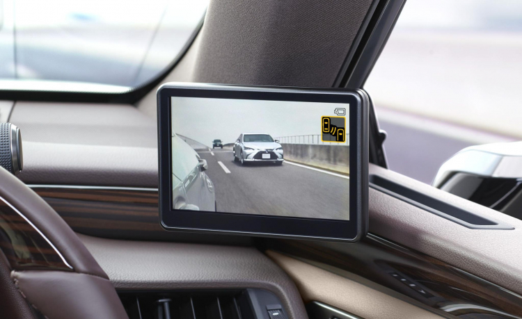 Sau Lexus, đến lượt Honda trang bị gương chiếu hậu camera trên xe thương mại