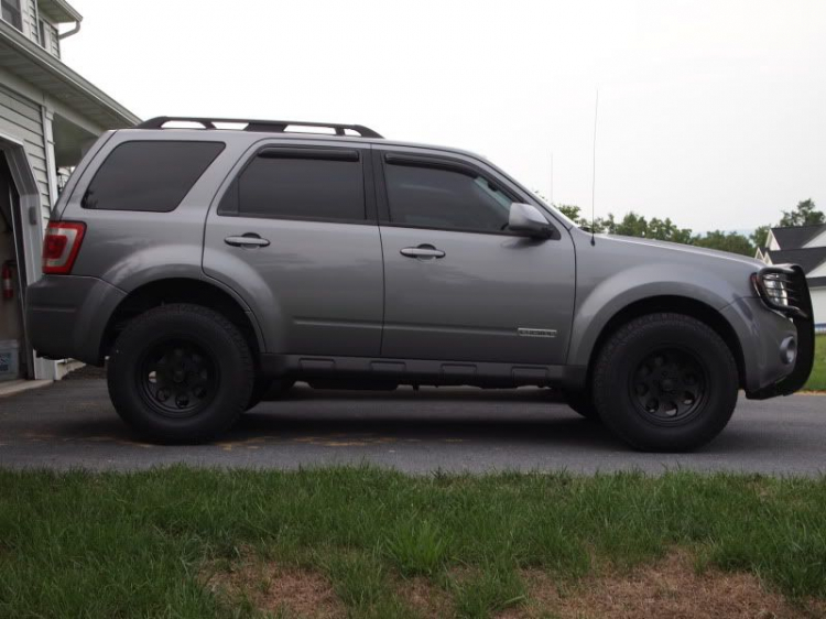 Ford Escape mới có giá bán khởi điểm tại Mỹ rẻ hơn cả Toyota RAV4 và Nissan Rougue Ford Escape mới có giá bán khởi điểm tại Mỹ rẻ hơn cả Toyota RAV4 và Nissan Rougue