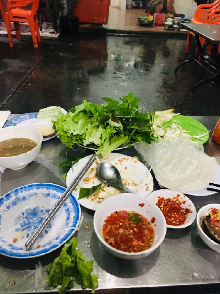 Bò nướng lá lốt, mỡ chài ăn ở đâu ngon?