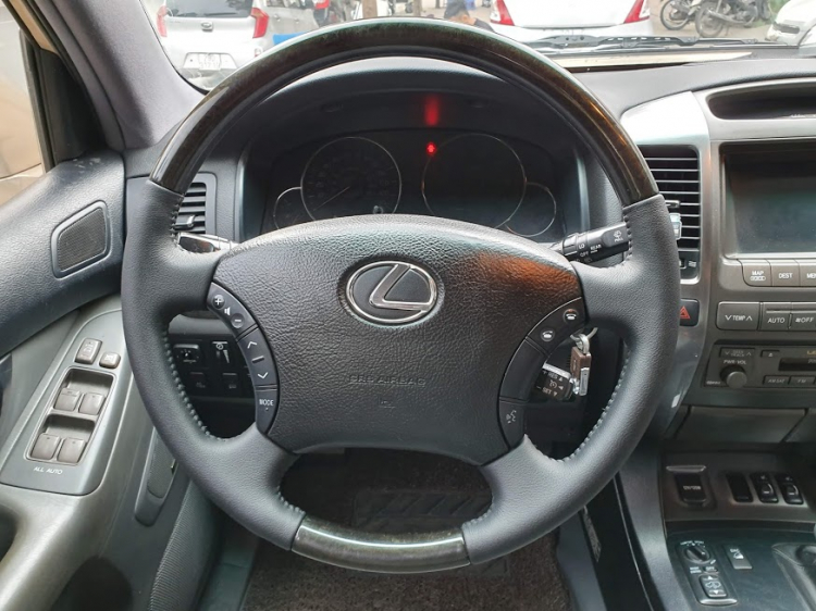 Bán Lexus GX 470 màu vàng cát xe đẹp