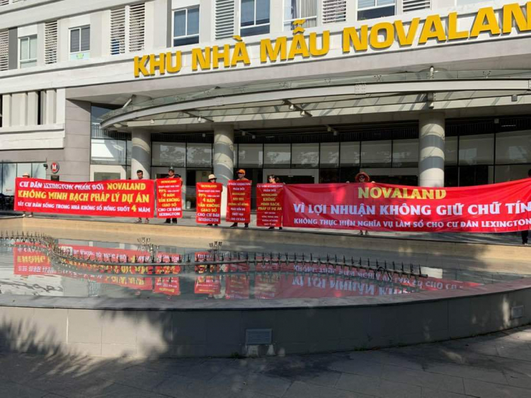 Novaland Lexington đã căng băng rôn Novaland Lexington đã căng băng rôn
