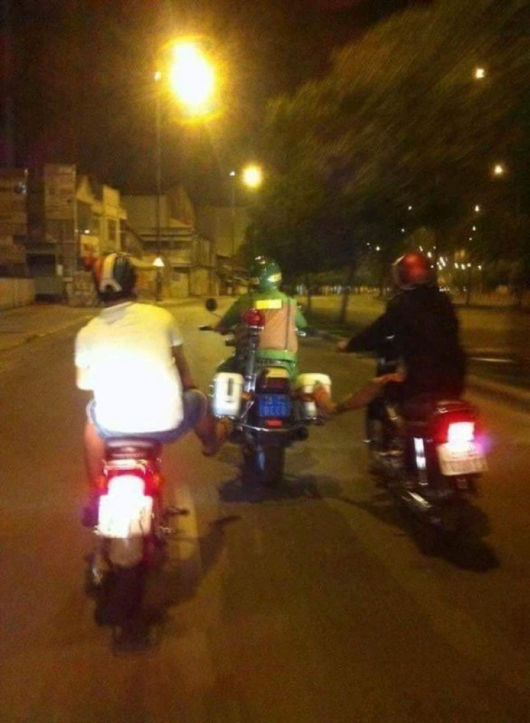 Tiệm sửa xe máy uy tín quanh khu vực Cống Quỳnh ? Tiệm sửa xe máy uy tín quanh khu vực Cống Quỳnh ?