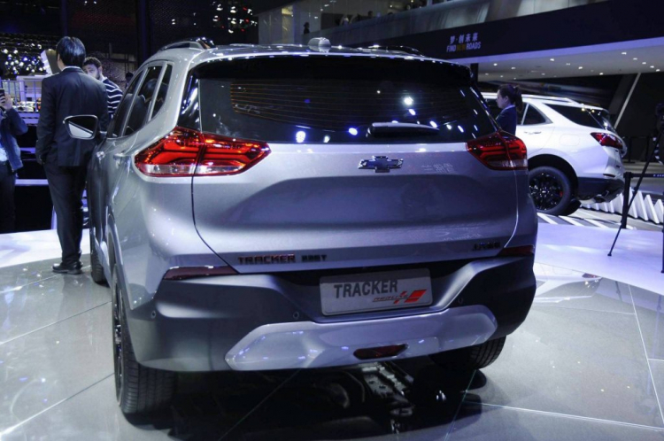 Chevrolet Tracker có giá từ 337 triệu đồng tại Trung Quốc; máy 1.0 và 1.3 tăng áp