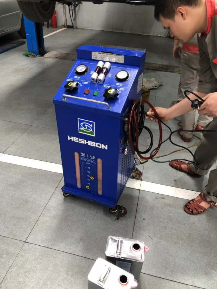 Xe ô tô đi bao nhiêu km thì thay nhớt hộp số các bác? xe em CVT Xe ô tô đi bao nhiêu km thì thay nhớt hộp số các bác? xe em CVT