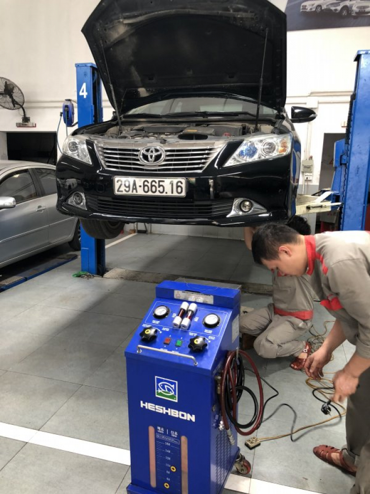 Xe ô tô đi bao nhiêu km thì thay nhớt hộp số các bác? xe em CVT