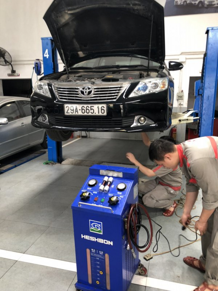 Xe ô tô đi bao nhiêu km thì thay nhớt hộp số các bác? xe em CVT