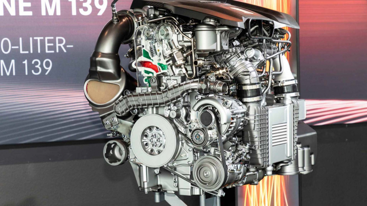 Mercedes-AMG giới thiệu động cơ 2.0L tăng áp mới (M139) dùng trên dòng “45” mạnh 416hp