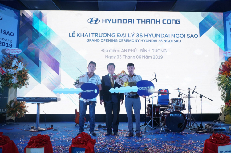 Khai trương Đại lý 3S Hyundai Ngôi Sao tại Bình Dương