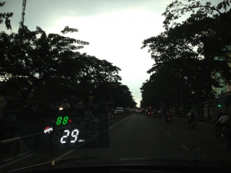 HUD cho Mercedes HUD cho Mercedes