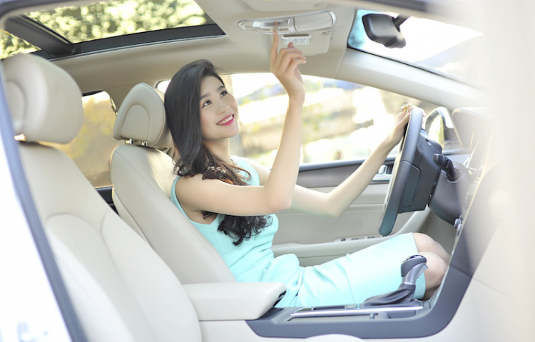 Mua Hyundai Sonata 2015, “lì xì” 30 triệu đồng