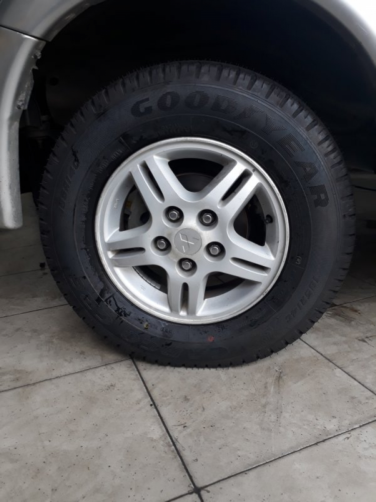Jolie - Chiếc xe thân thiện Jolie - Chiếc xe thân thiện