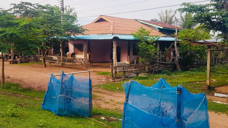 Chân ngắn xuyên Lào - Đường bộ qua Thái đi Pattaya 2500km ngộ hơn fly Chân ngắn xuyên Lào - Đường bộ qua Thái đi Pattaya 2500km ngộ hơn fly