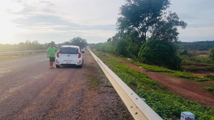 Chân ngắn xuyên Lào - Đường bộ qua Thái đi Pattaya 2500km ngộ hơn fly