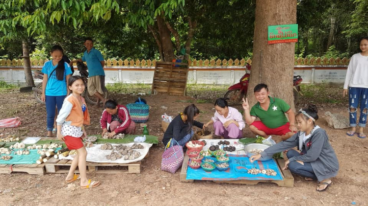 Chân ngắn xuyên Lào - Đường bộ qua Thái đi Pattaya 2500km ngộ hơn fly Chân ngắn xuyên Lào - Đường bộ qua Thái đi Pattaya 2500km ngộ hơn fly