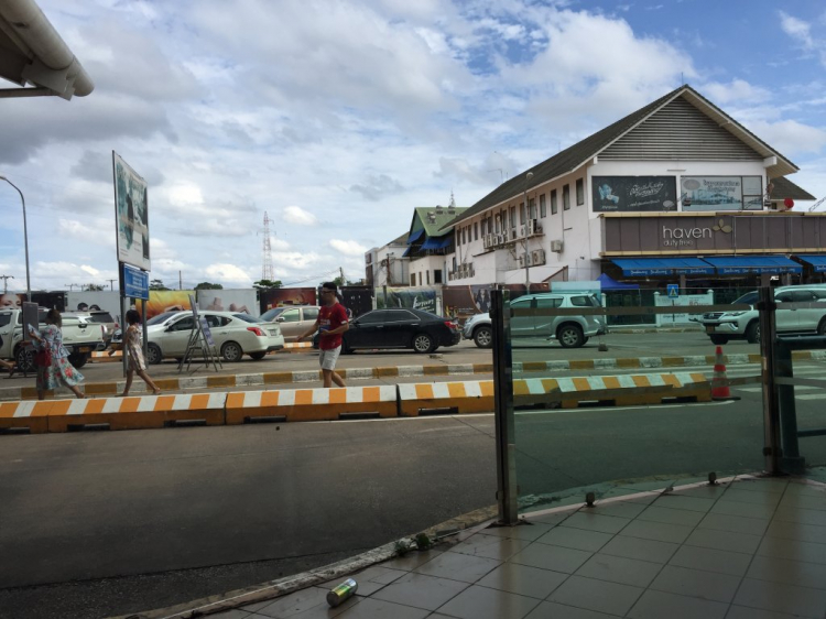 Chân ngắn xuyên Lào - Đường bộ qua Thái đi Pattaya 2500km ngộ hơn fly