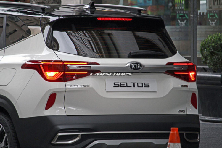 Kia tung video “nhá hàng” Seltos trước ngày ra mắt: Đối thủ của EcoSport, HR-V hay CX-3 Kia tung video “nhá hàng” Seltos trước ngày ra mắt: Đối thủ của EcoSport, HR-V hay CX-3