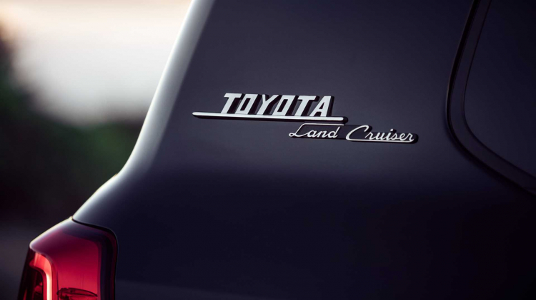 Toyota Land Cruiser từ bỏ động cơ V8