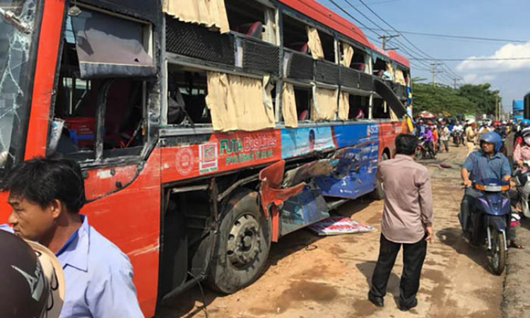 Bị tai nạn khi đi xe Phương Trang, một vị khách đòi bồi thường 789 triệu