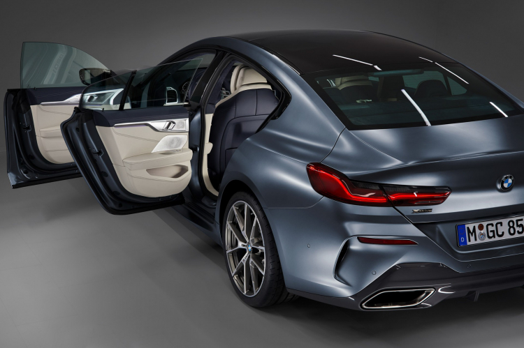 BMW 8 Series Gran Coupe chính thức ra mắt: Đối thủ của CLS, Panamera và A7 Sportback BMW 8 Series Gran Coupe chính thức ra mắt: Đối thủ của CLS, Panamera và A7 Sportback