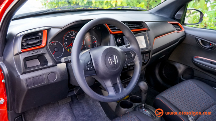 Lái thử và đánh giá Honda Brio: Thiết kế năng động trẻ trung, cảm giác lái hay Lái thử và đánh giá Honda Brio: Thiết kế năng động trẻ trung, cảm giác lái hay
