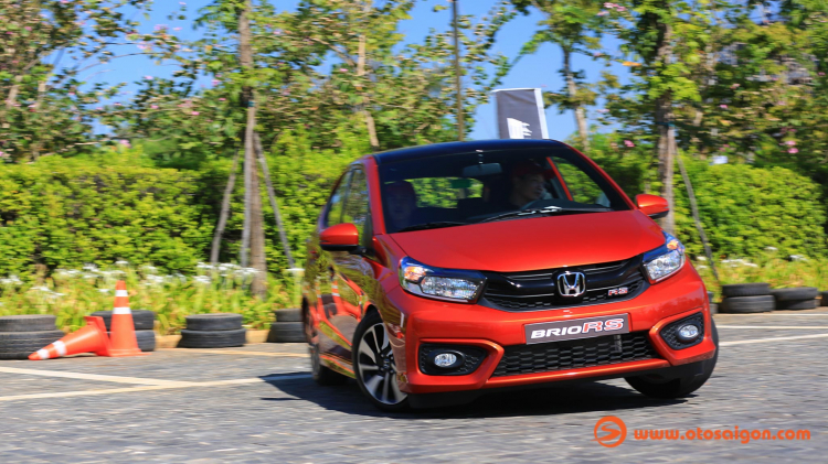 Lái thử và đánh giá Honda Brio: Thiết kế năng động trẻ trung, cảm giác lái hay