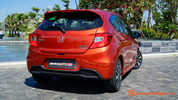 Lái thử và đánh giá Honda Brio: Thiết kế năng động trẻ trung, cảm giác lái hay Lái thử và đánh giá Honda Brio: Thiết kế năng động trẻ trung, cảm giác lái hay