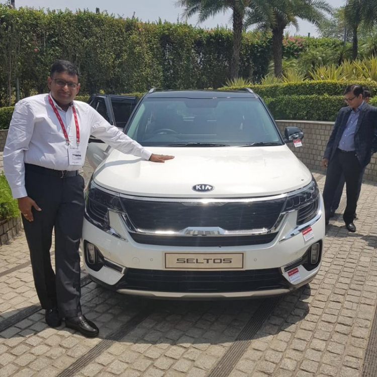 Kia Seltos chính thức ra mắt: Thách thức C-HR, HR-V hay EcoSport Kia Seltos chính thức ra mắt: Thách thức C-HR, HR-V hay EcoSport