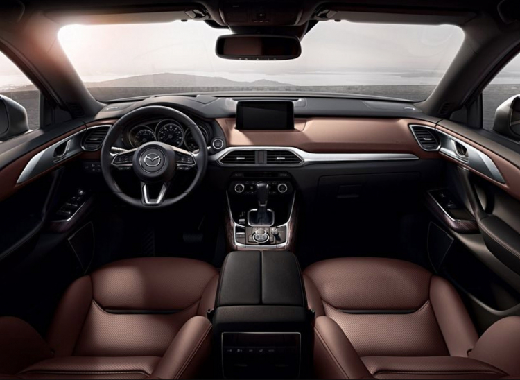 Mazda CX-8 chính thức ra mắt với giá bán từ 1,149 tỷ đồng