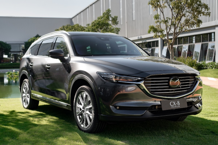 Mazda CX-8 chính thức ra mắt với giá bán từ 1,149 tỷ đồng