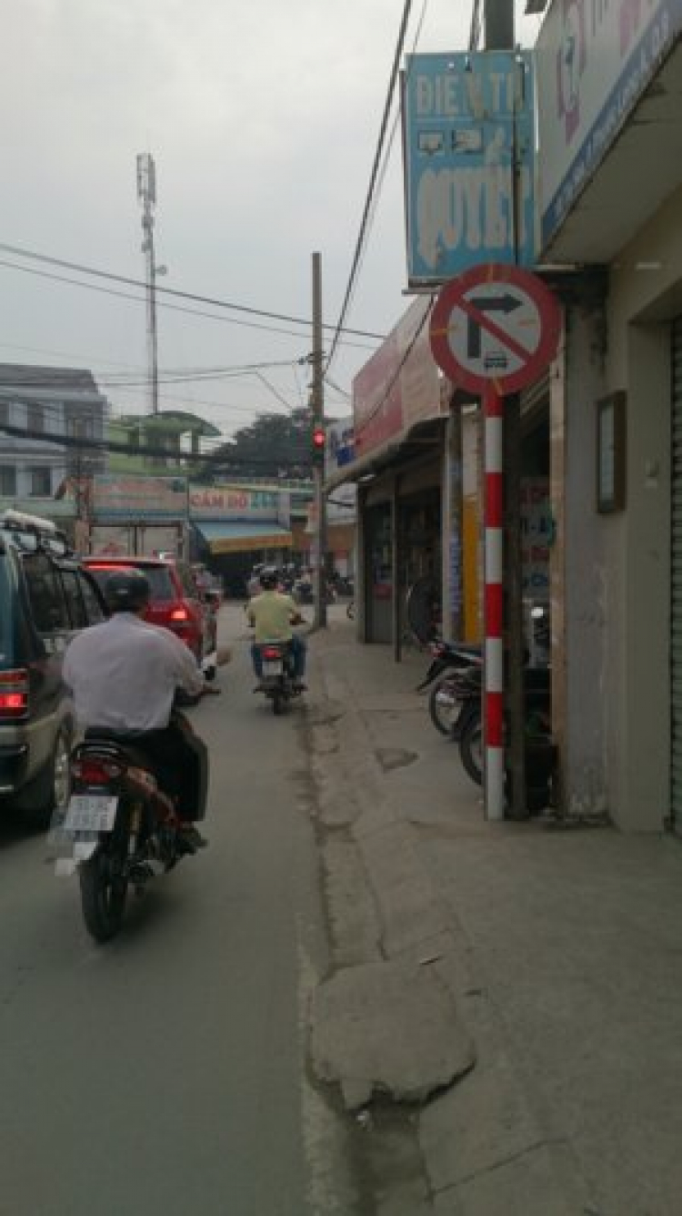Đã cấm đường Đỗ Xuân Hợp Đã cấm đường Đỗ Xuân Hợp