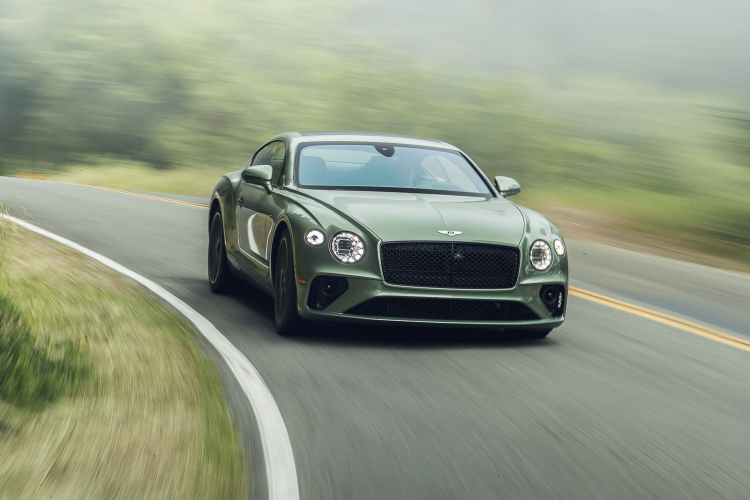 Bentley Continental GT V8 2020 công bố giá bán từ 203.825 USD