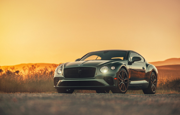 Bentley Continental GT V8 2020 công bố giá bán từ 203.825 USD