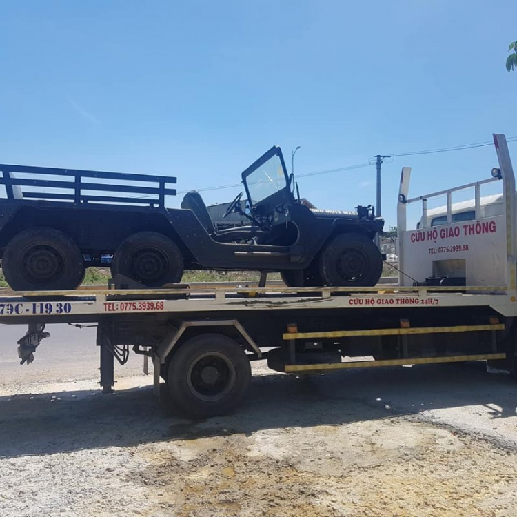 Gara độ / sửa chữa Jeep cổ.. Gara độ / sửa chữa Jeep cổ..