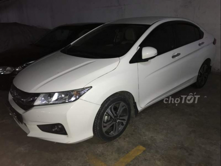 Cần bán xe Honda city 1.5AT 2015