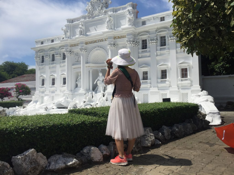 Chân ngắn xuyên Lào - Đường bộ qua Thái đi Pattaya 2500km ngộ hơn fly Chân ngắn xuyên Lào - Đường bộ qua Thái đi Pattaya 2500km ngộ hơn fly