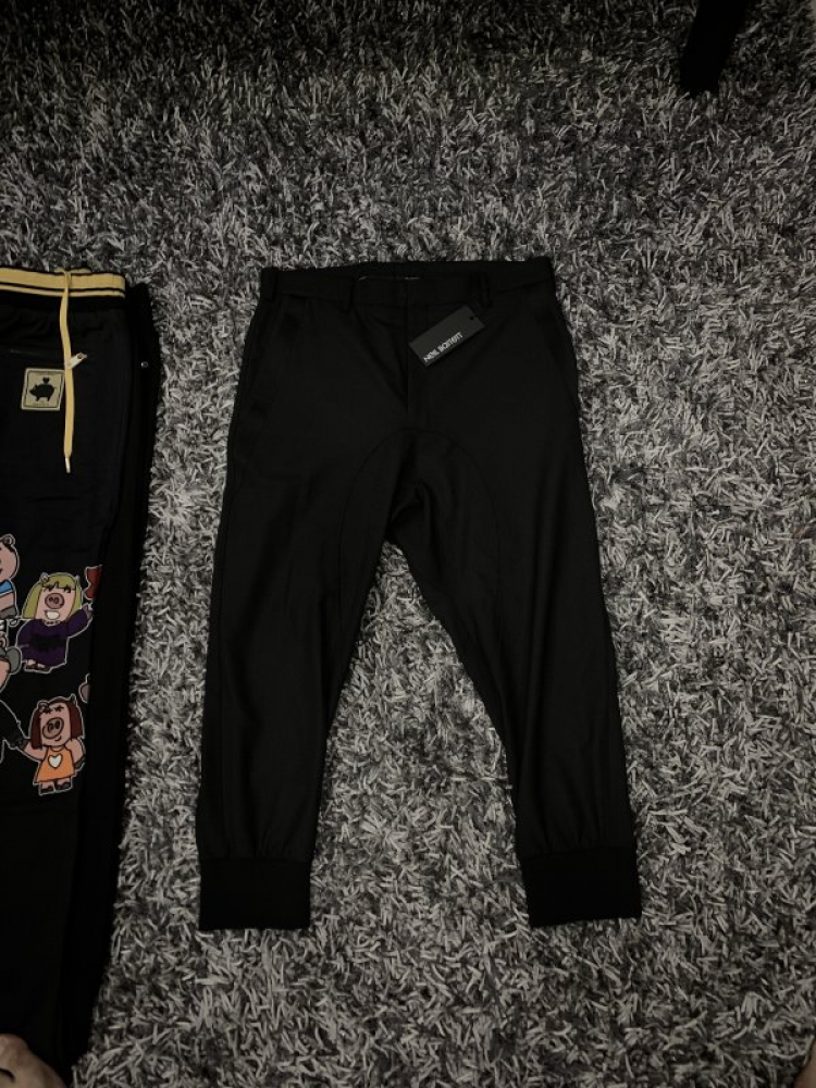 Thái Dương Authentic-Chuyên Bán Đồ Hiệu Gucci Fendi Dolce Hermes Givenchy LV Balenciaga,Saint,Ds v.v Thái Dương Authentic-Chuyên Bán Đồ Hiệu Gucci Fendi Dolce Hermes Givenchy LV Balenciaga,Saint,Ds v.v