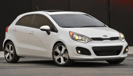 thanhnhan_auto_2013-kia-rio-5-dooor-hatchback-017-1680_7373.jpg