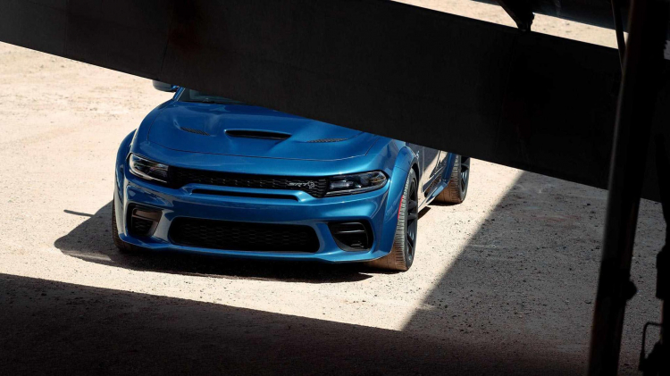 Dodge giới thiệu Charger SRT Hellcat Widebody 2020: Chiếc sedan full-size mạnh nhất hành tinh