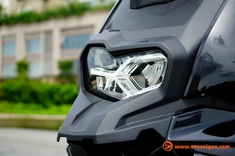 BMW Motorrad Việt Nam giới thiệu xe tay ga PKL cao cấp C400X và C400GT giá từ 289 - 319 triệu đồng BMW Motorrad Việt Nam giới thiệu xe tay ga PKL cao cấp C400X và C400GT giá từ 289 - 319 triệu đồng