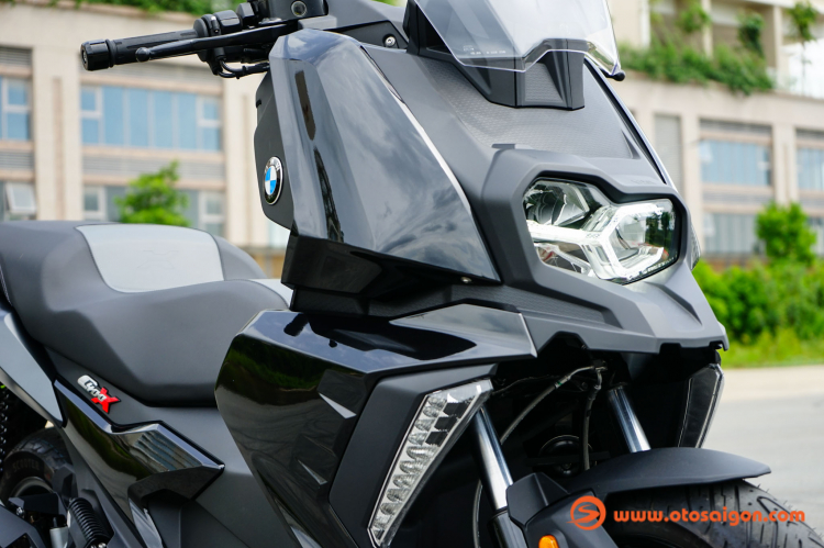 BMW Motorrad Việt Nam giới thiệu xe tay ga PKL cao cấp C400X và C400GT giá từ 289 - 319 triệu đồng