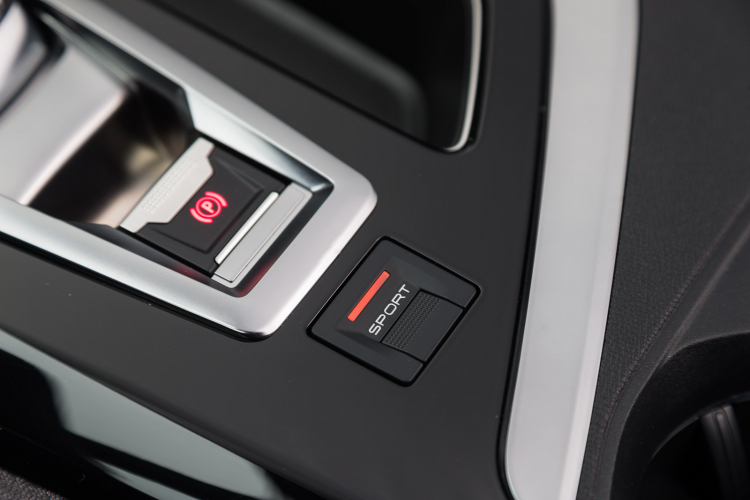 i-Cockpit – Tuyệt phẩm thiết kế từ thương hiệu Peugeot i-Cockpit – Tuyệt phẩm thiết kế từ thương hiệu Peugeot